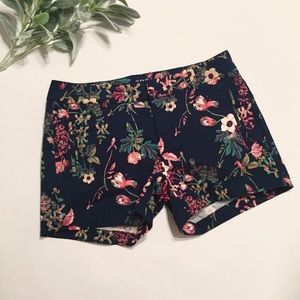 Ana Floral Shorts